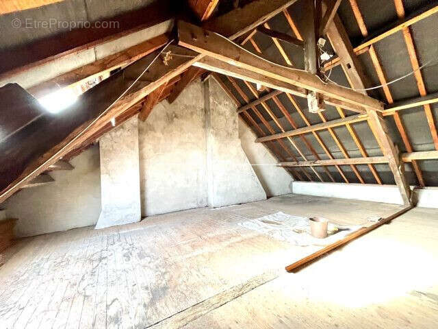Maison 6 pièces 130 m² à vendre à Vieux-Conde (59690) - photo 9