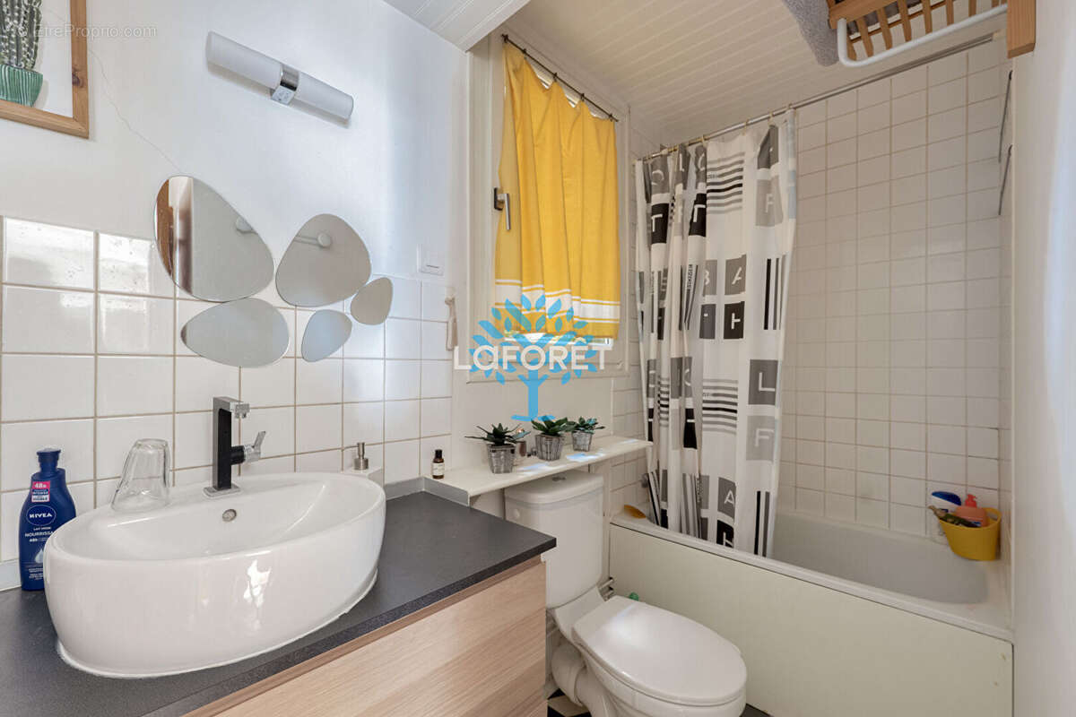 Appartement à PARIS-11E