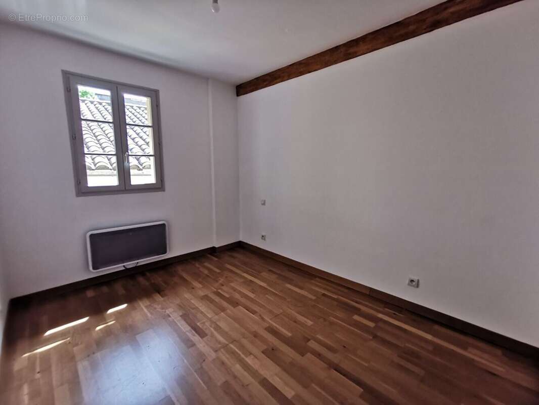 Appartement intra muros T4  Climatisations staionnement - photo 9