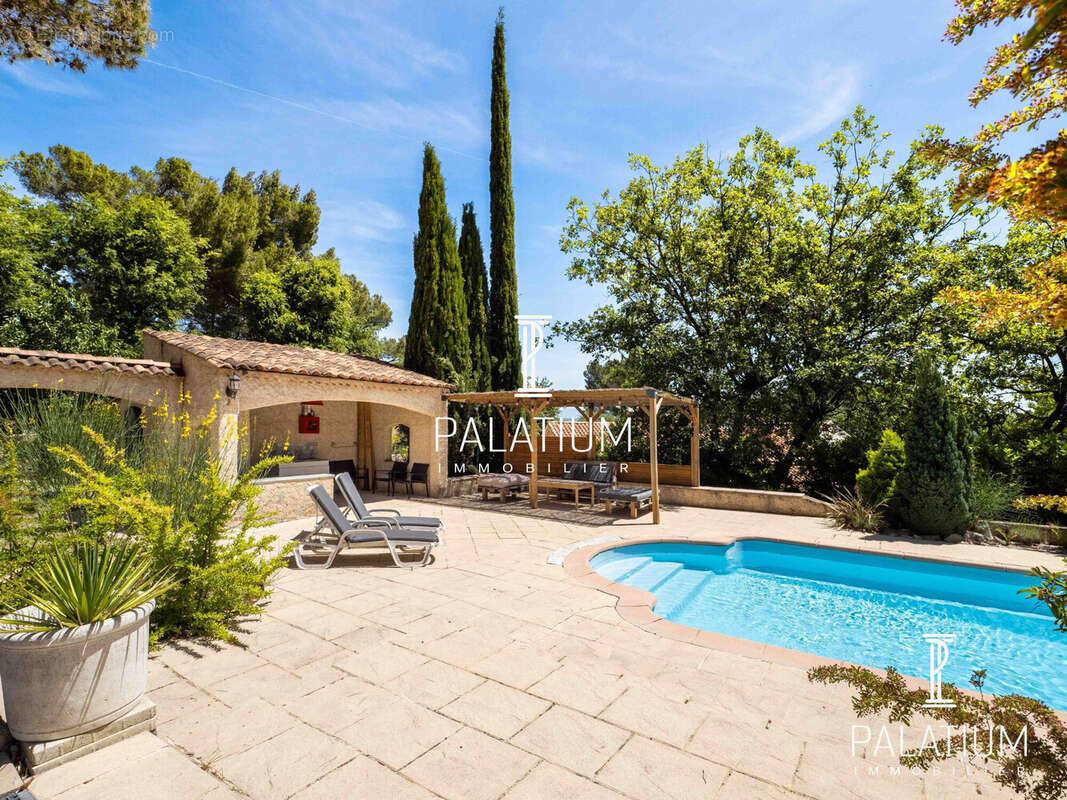 Maison à PIERREVERT