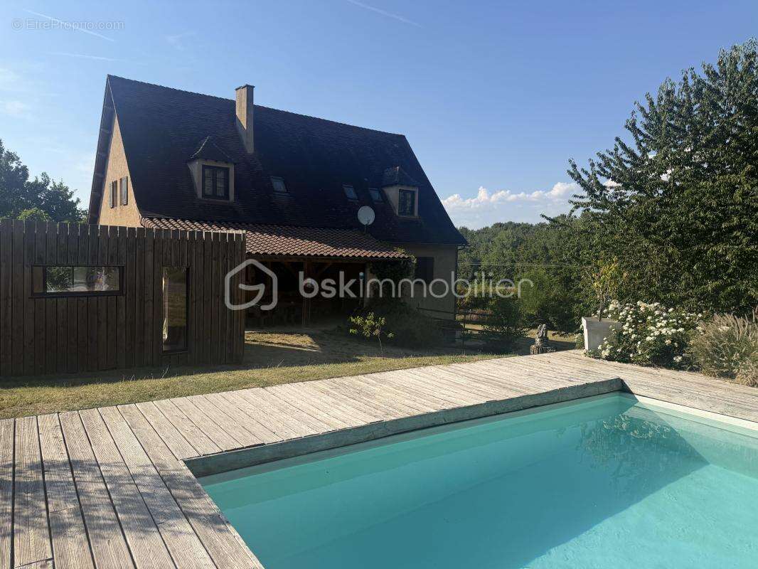 Maison familiale avec Pisicne et dépendance proche Boulazac - photo 3