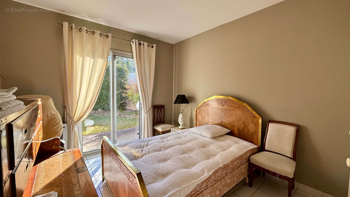 Maison à SAINT-CYPRIEN