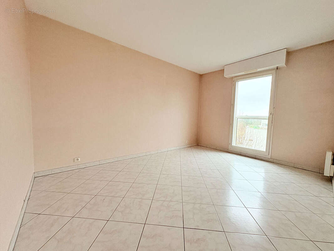 Appartement à ROSNY-SOUS-BOIS