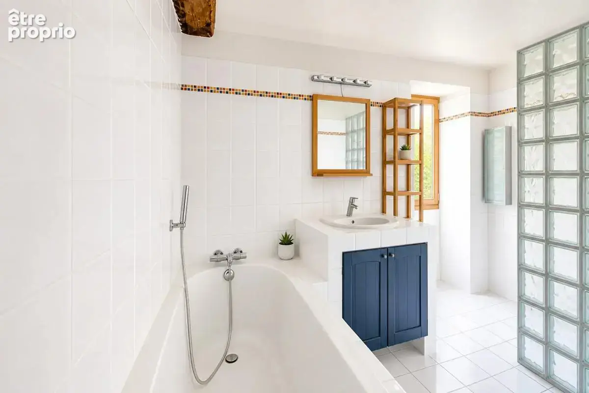 Maison de 7 pièces de 240 m² - photo 21