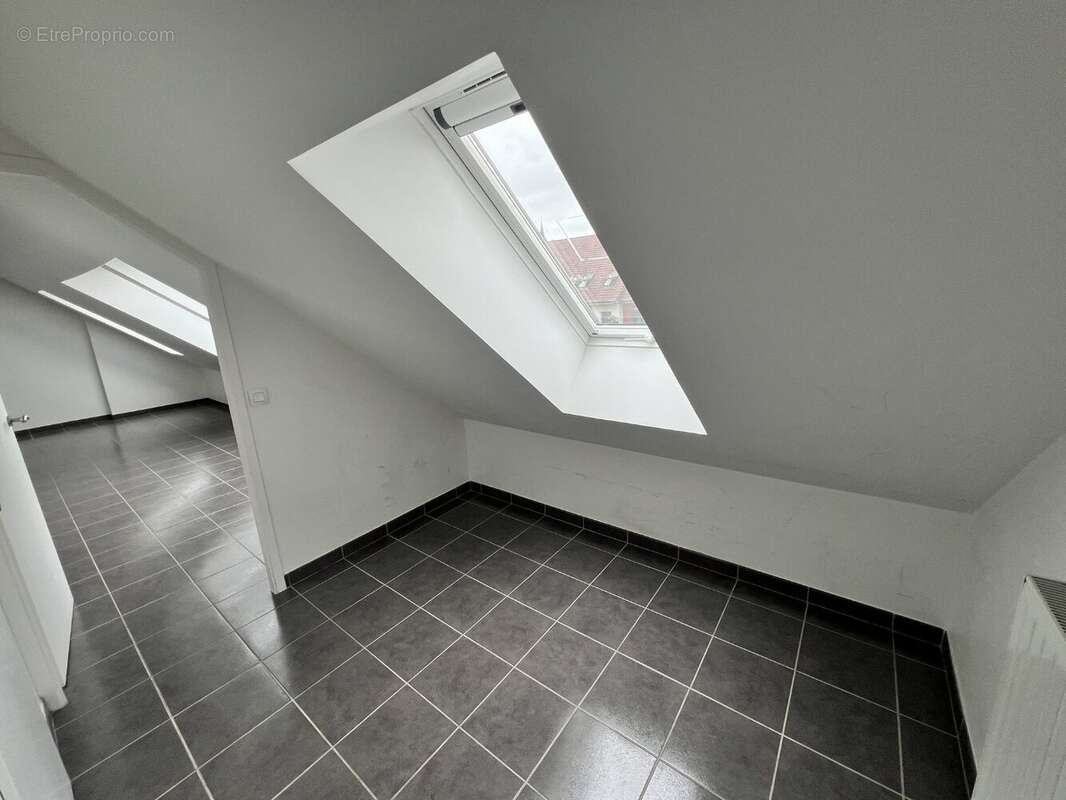 Appartement 39 m² à Saint-Cheron  - photo 5