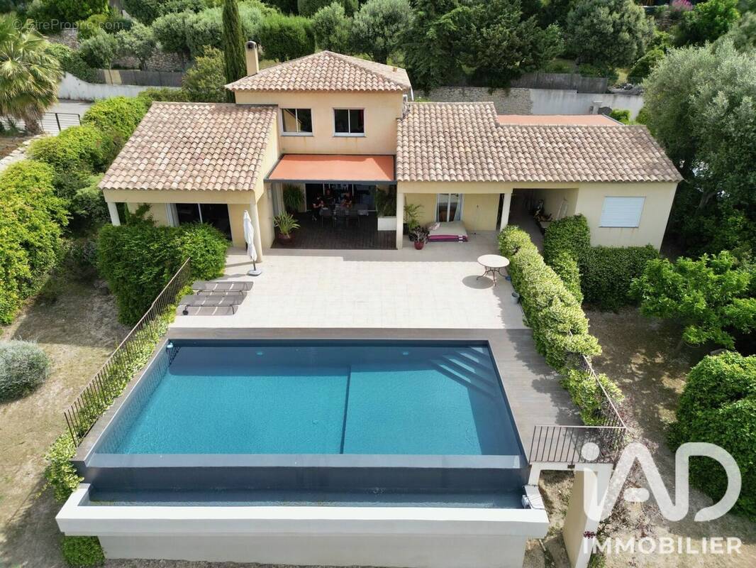 Photo 1 - Maison à CEYRESTE