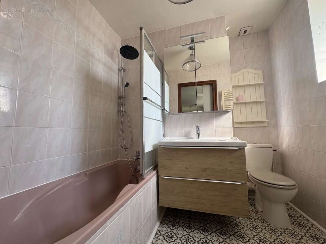 Appartement à LE PLESSIS-TREVISE