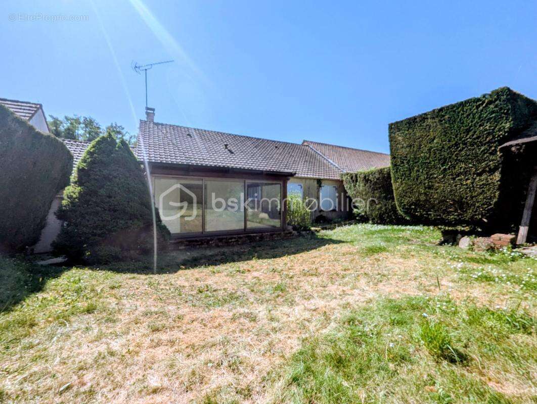 Maison à TOURNAN-EN-BRIE