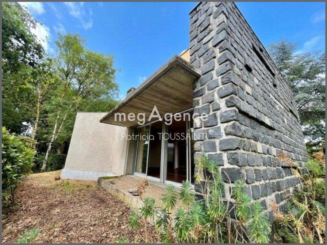 Maison d' architecte AUGUSTE VIVES -1971-La Salvetat St Gilles-31880- 119m2 parcelle 1800 - photo 2