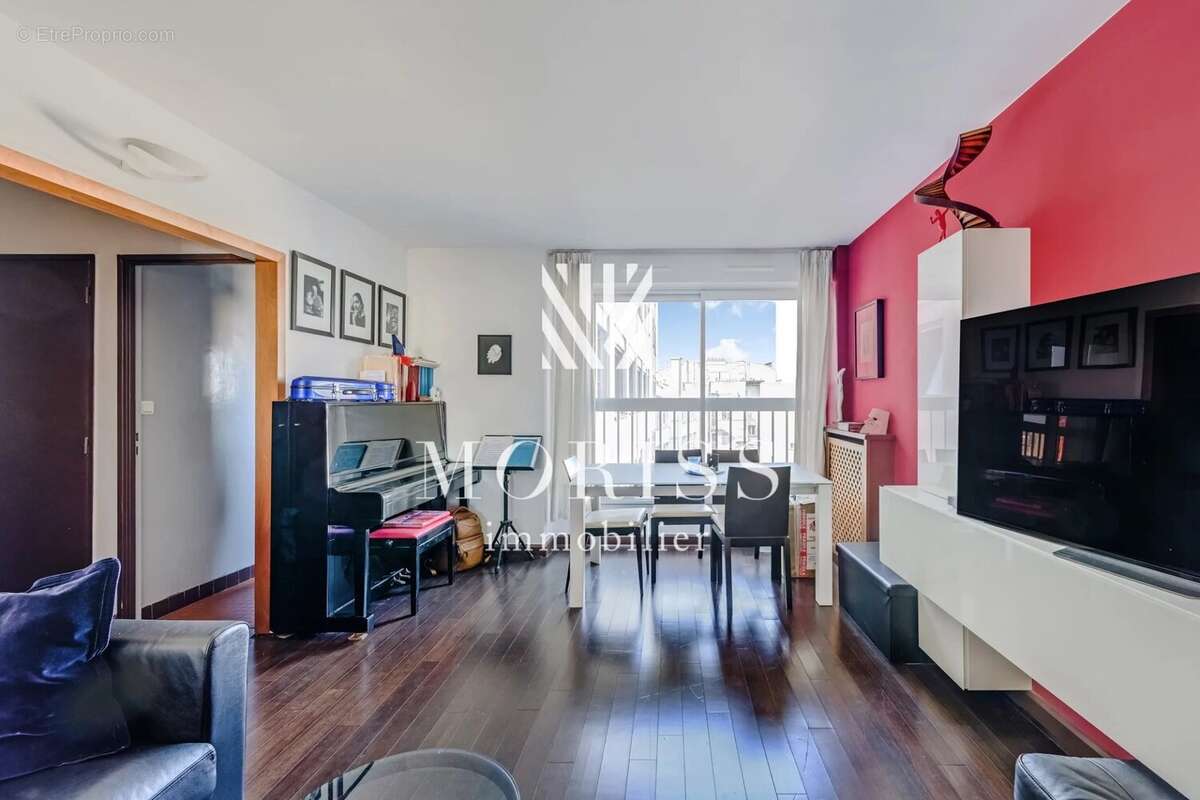 Appartement à PARIS-11E