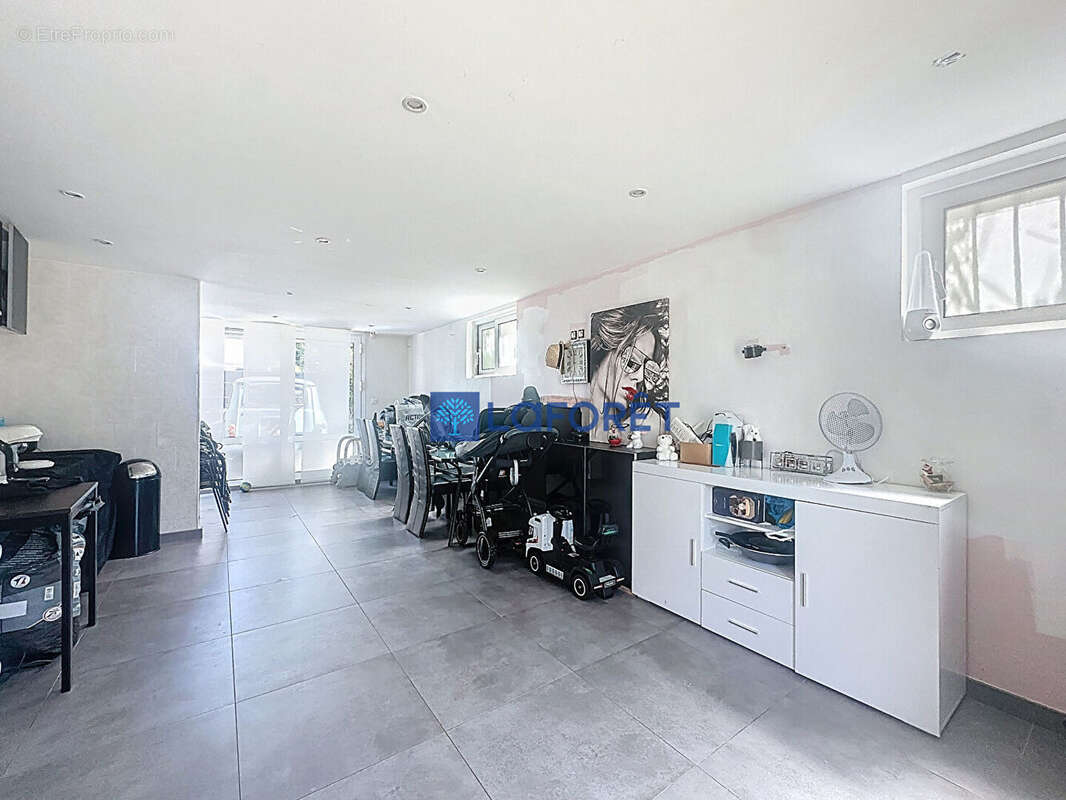 Maison à SAVIGNY-SUR-ORGE