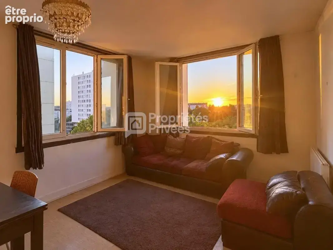 94190 VILLENEUVE SAINT GEORGES - T3 Appartement familial lumineux de 64 m² avec box - Vue dégagée - photo 2