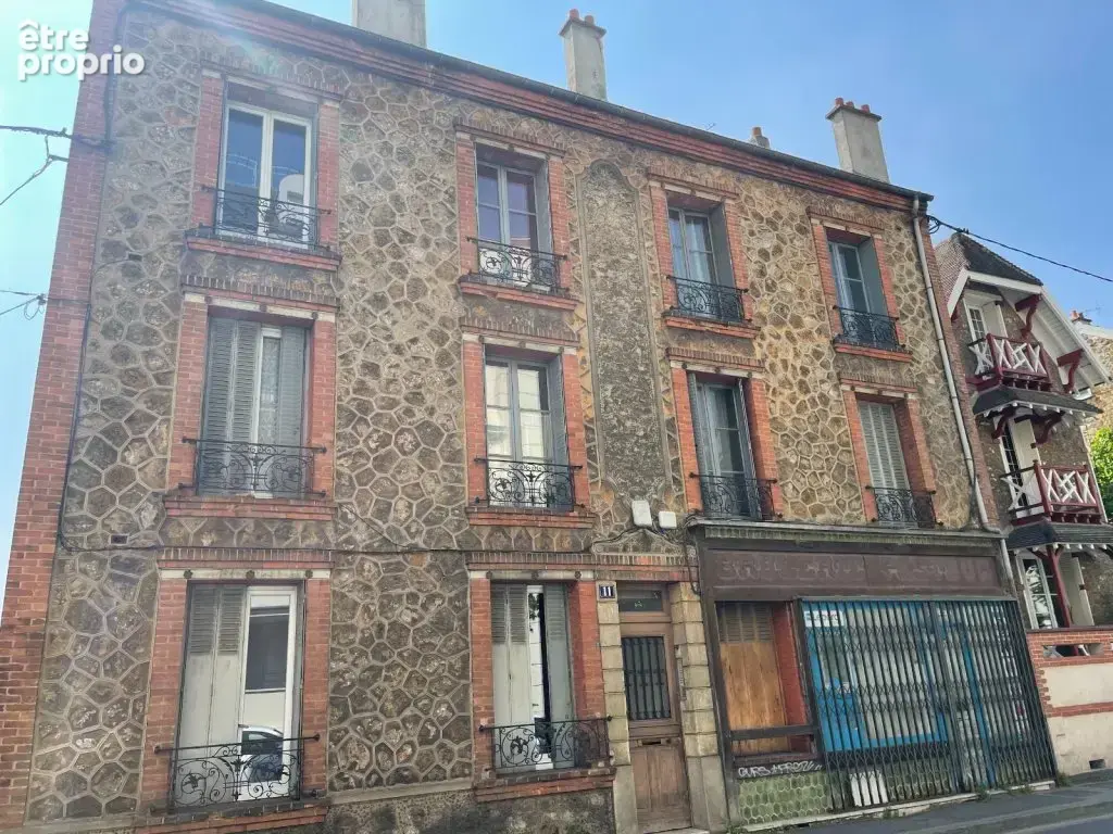 Photo Appartement à Viry-Chatillon au prix de 870 000€