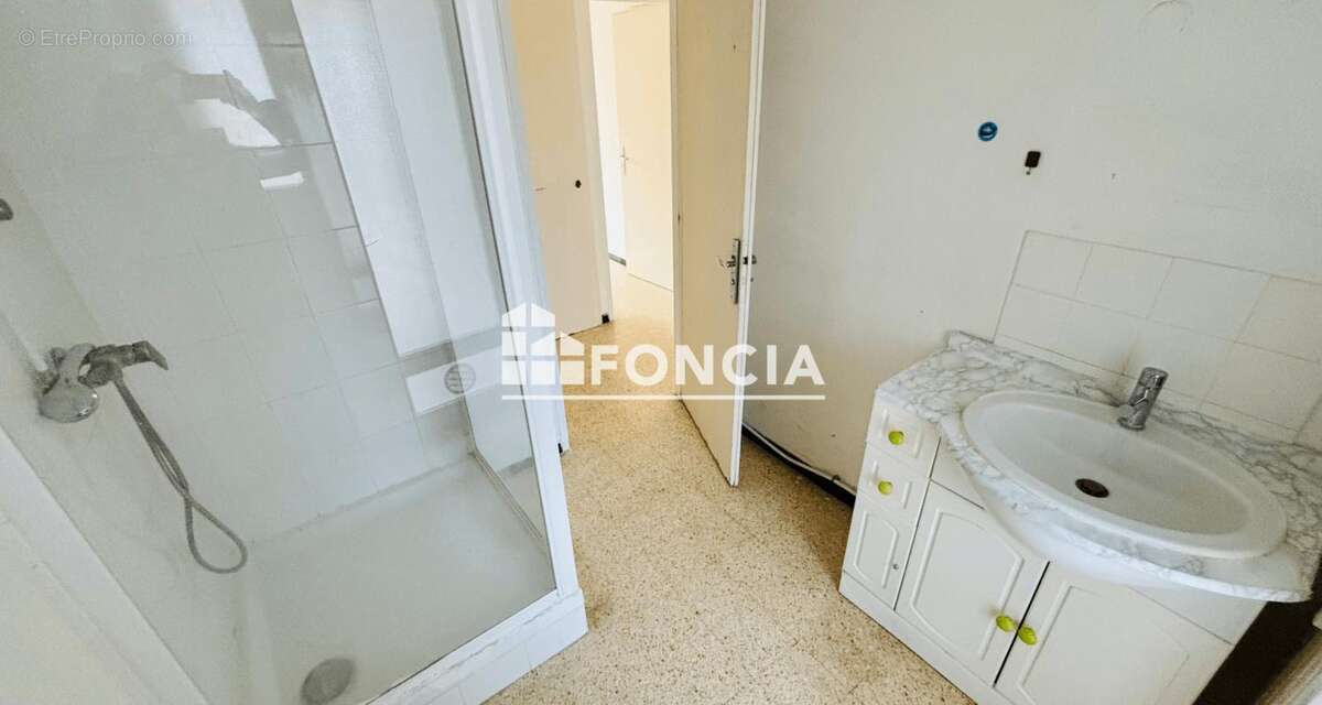 Appartement à HYERES