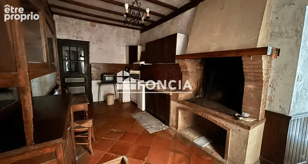 À vendre – Maison de maître à réhabiliter - photo 12
