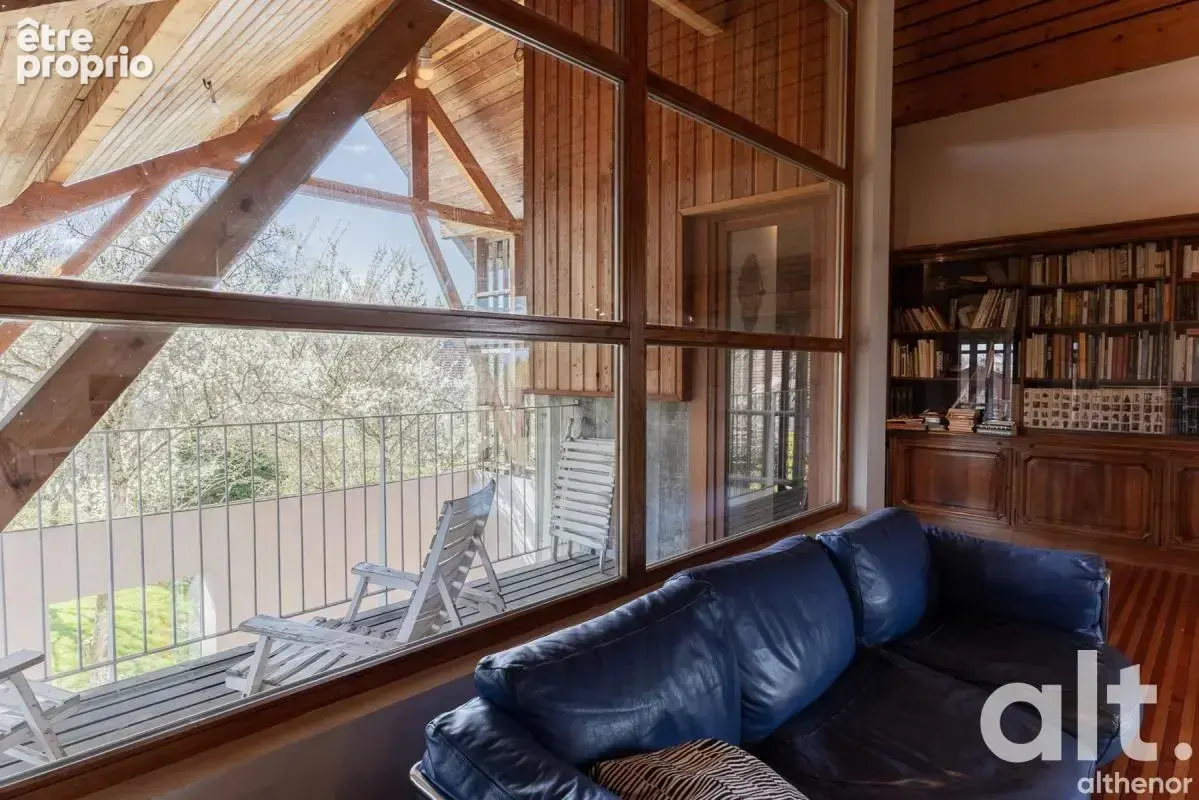 Bâtisse de caractère à Chavanod — 8 pièces et terrain constructible - photo 7