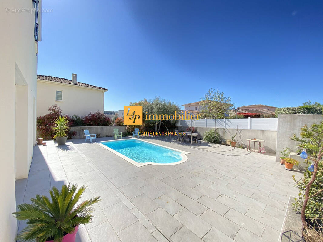 Maison à LES MATELLES