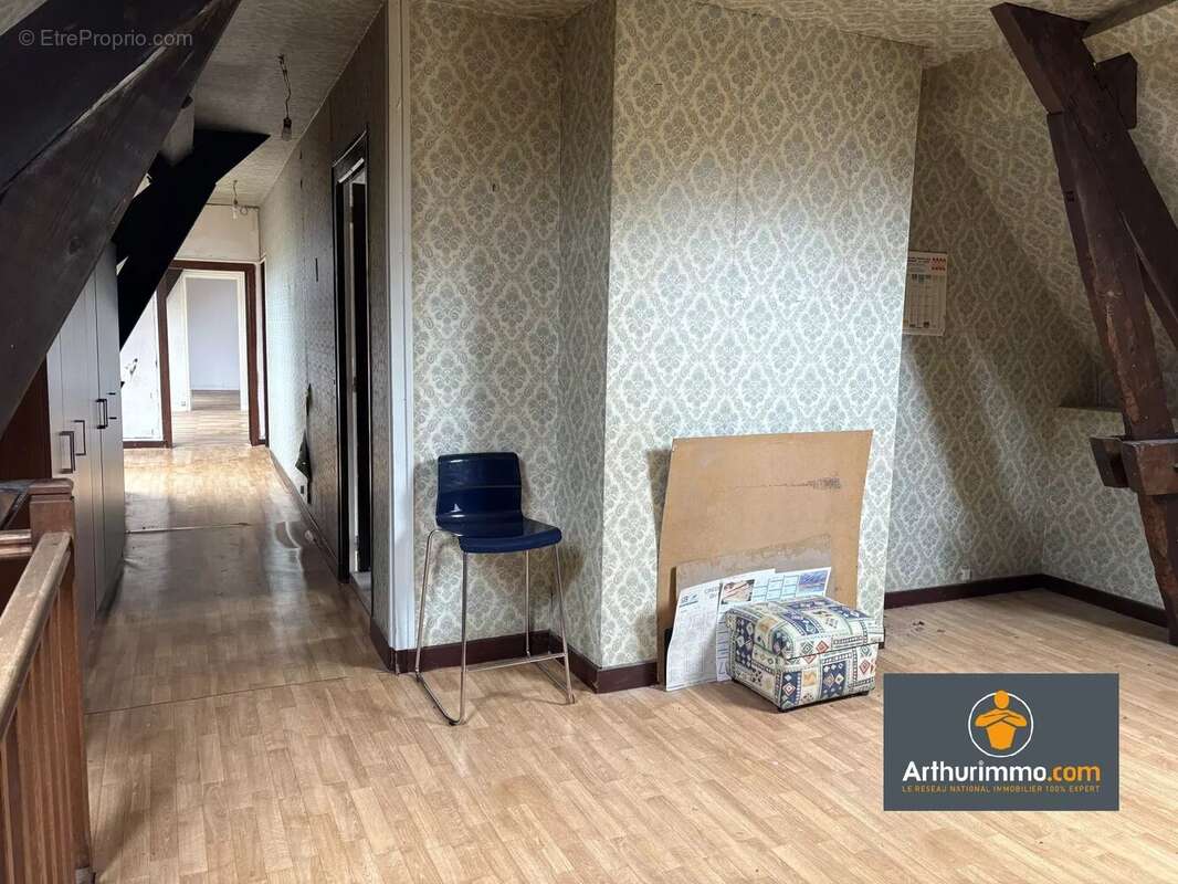 Maison à LONGUEVAL-BARBONVAL