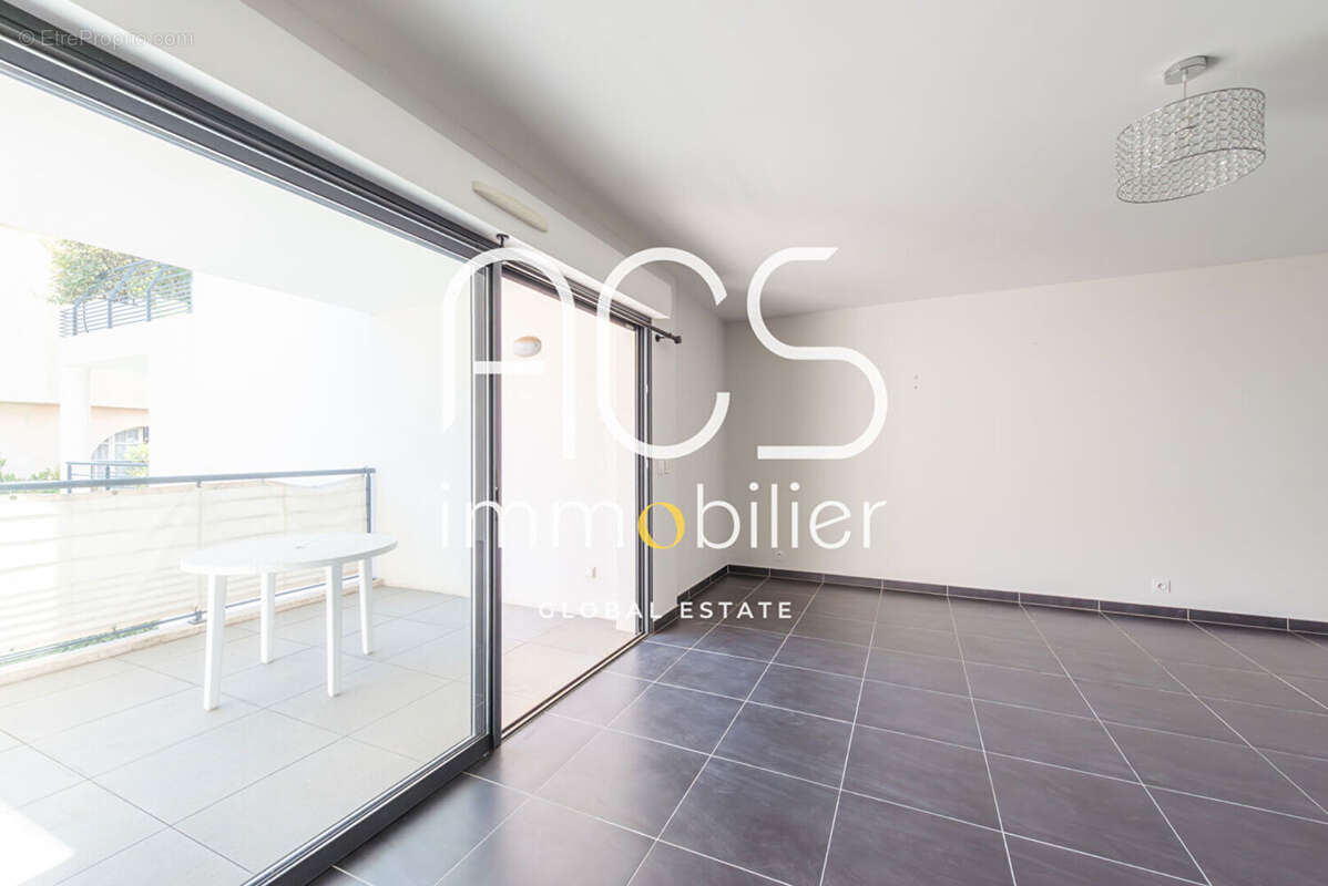 Appartement à SAINT-RAPHAEL