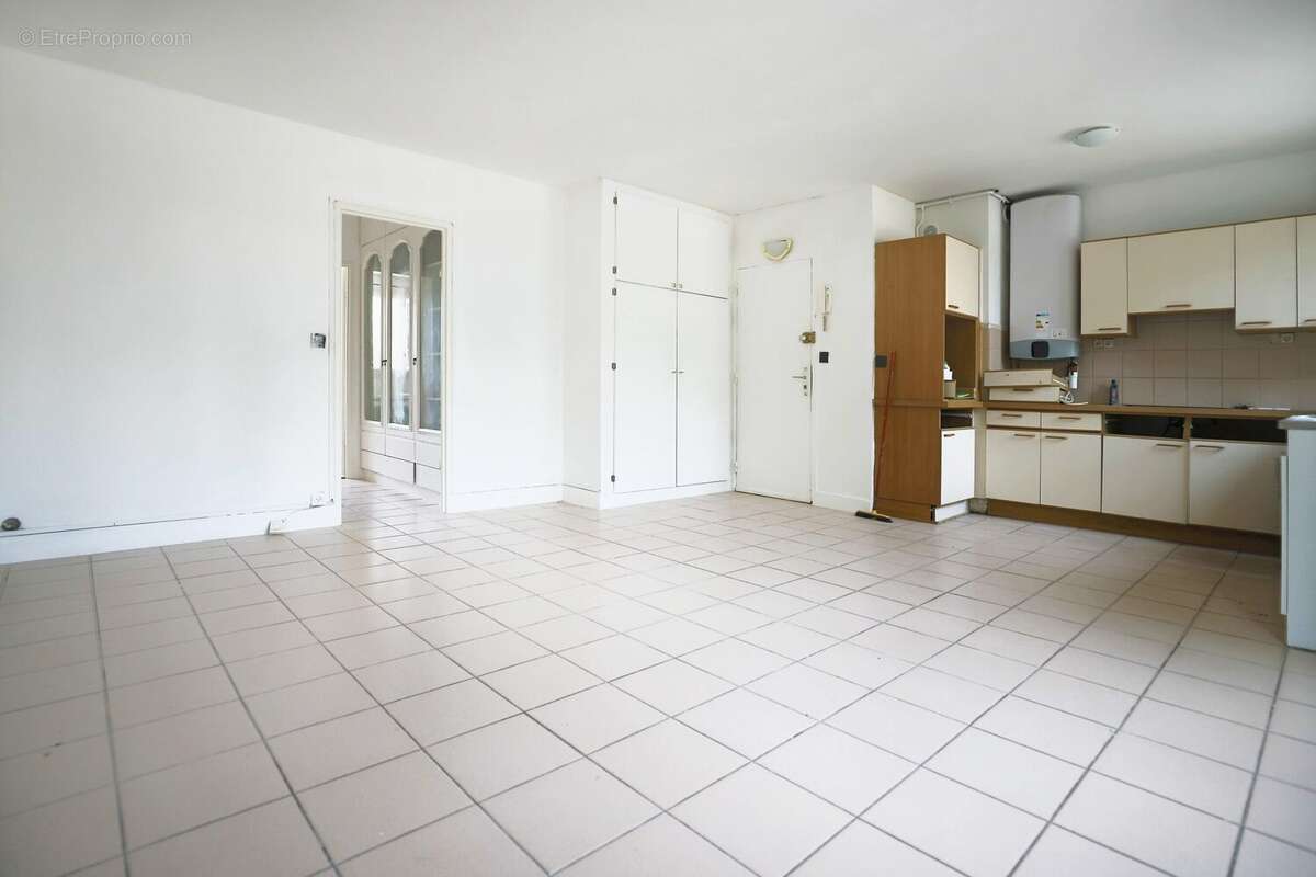 Appartement 46 m² à Montreuil  - photo 2