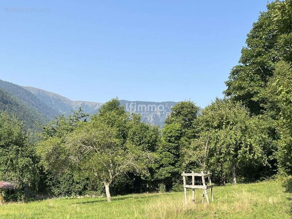 Beau terrain à bâtir de 492 m² - photo 3