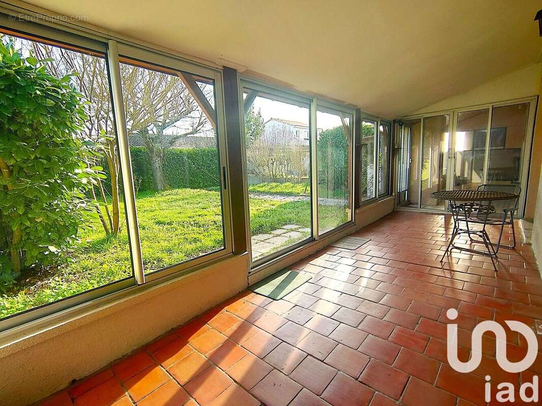 Photo 2 - Maison à FONBEAUZARD