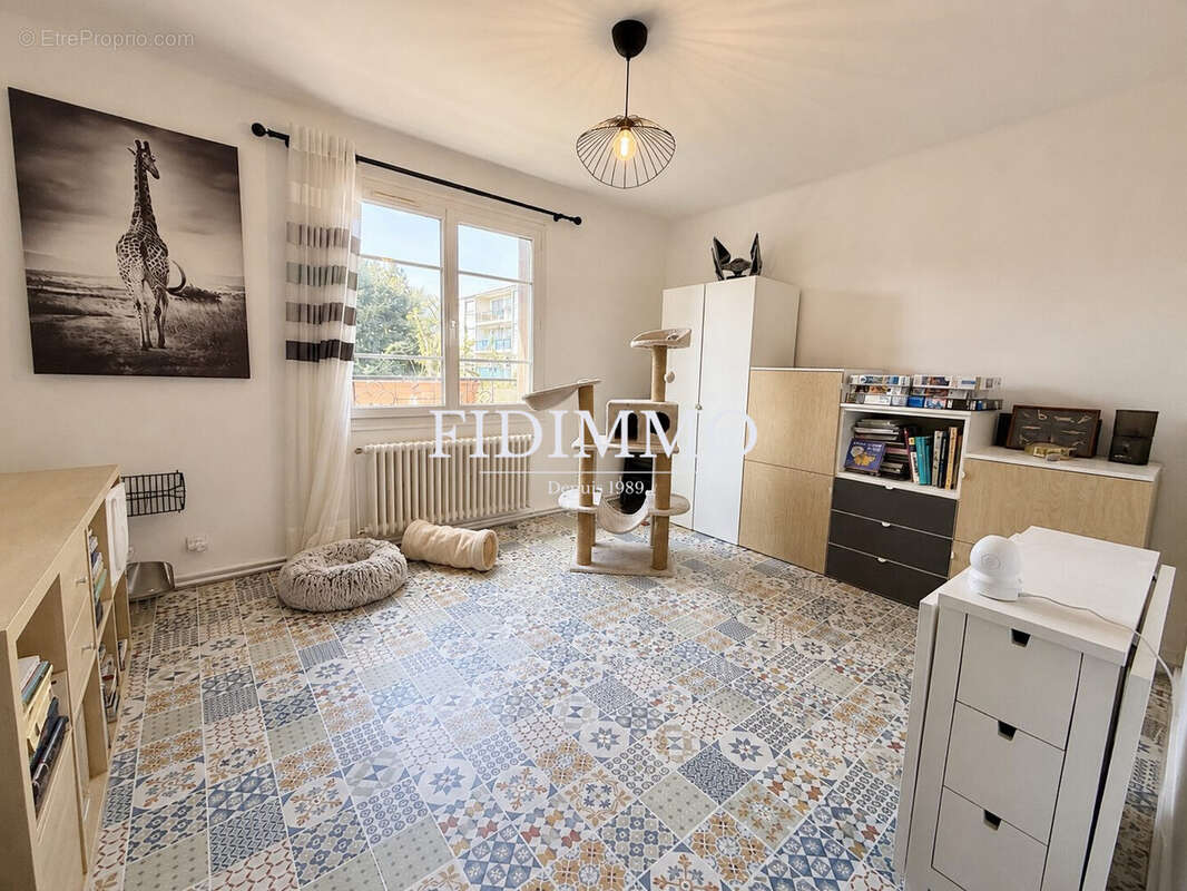 Appartement à CHENNEVIERES-SUR-MARNE