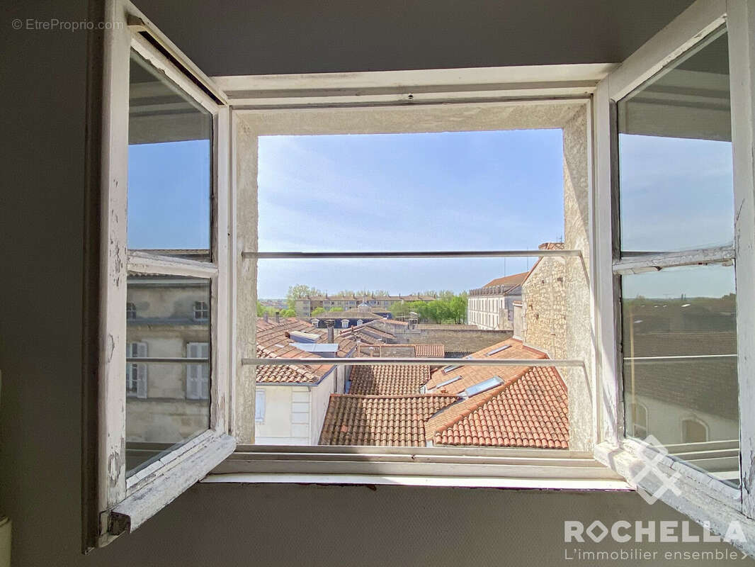 Appartement 39 m² à Rochefort  - photo 9
