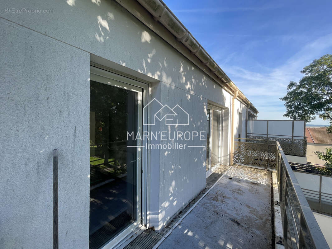 Appartement à CHARNY