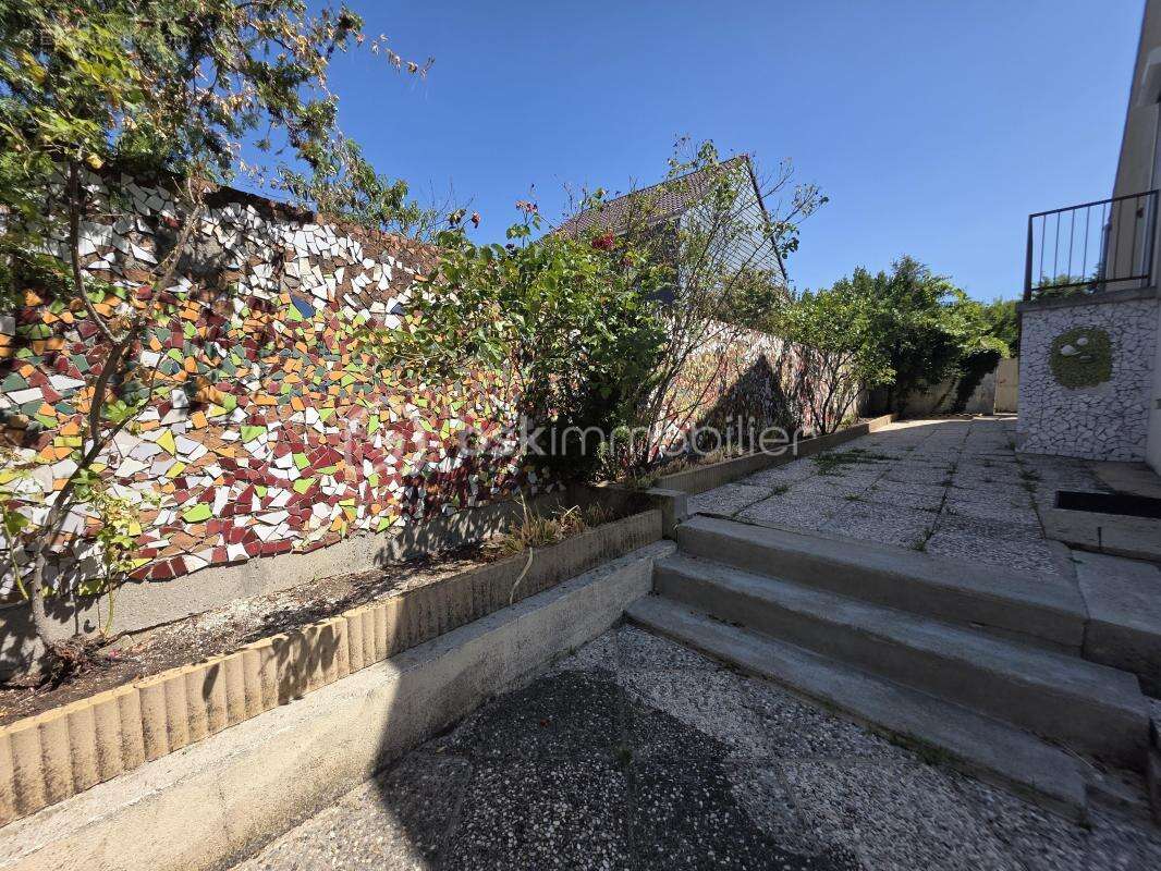 Pavillon familiale à Nemours - photo 14