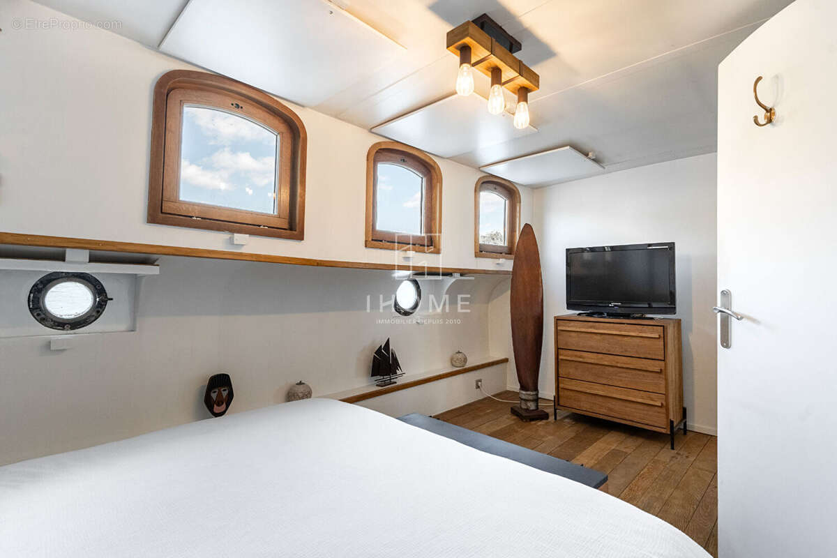 Appartement à PARIS-6E