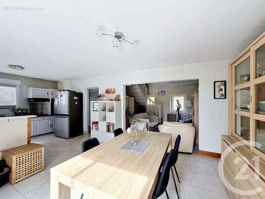 Maison 85 m² à Lannion  - photo 2