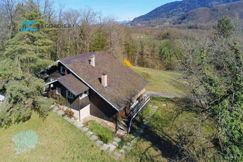 Lyaud - propriete 18 689 m² et maison de 180m2 - photo 2