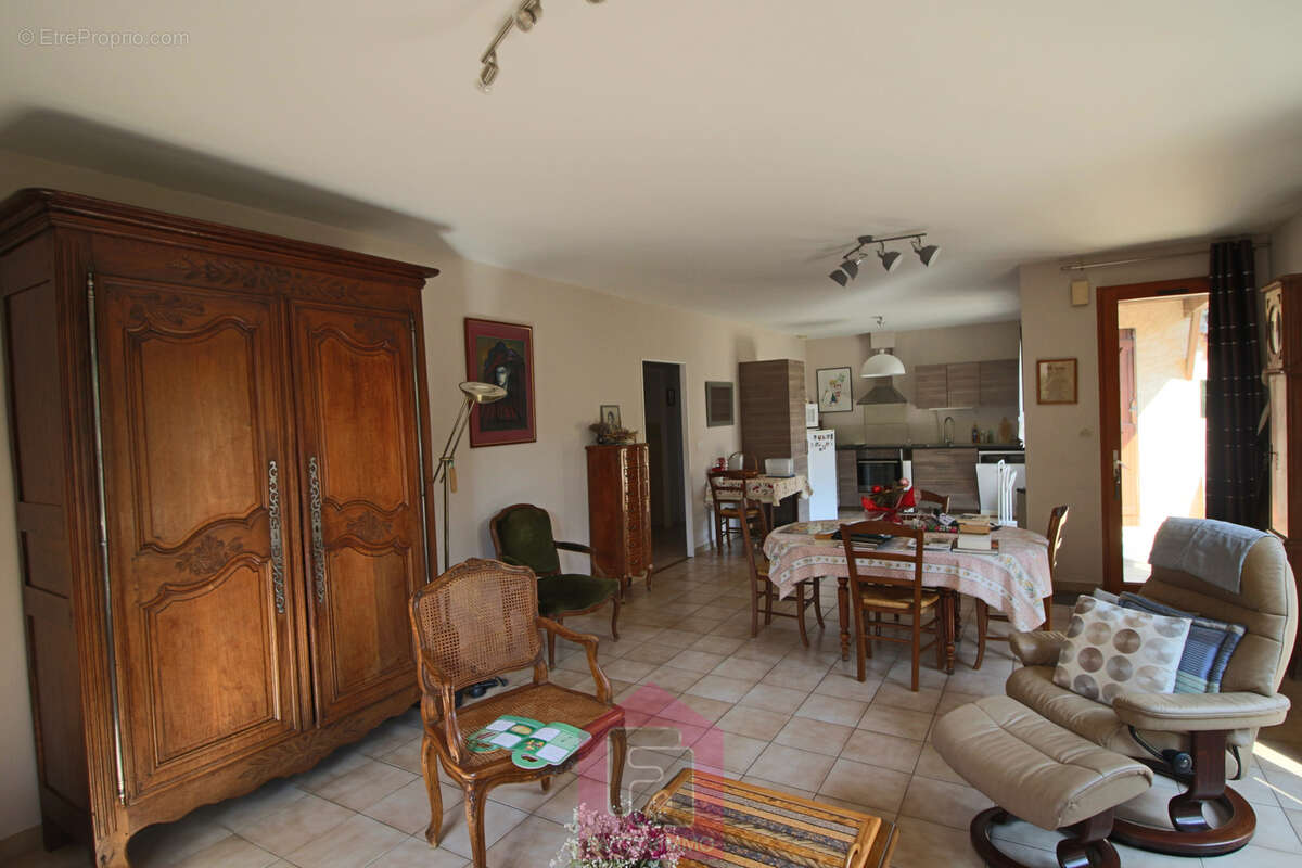 Maison à PRAYSSAC