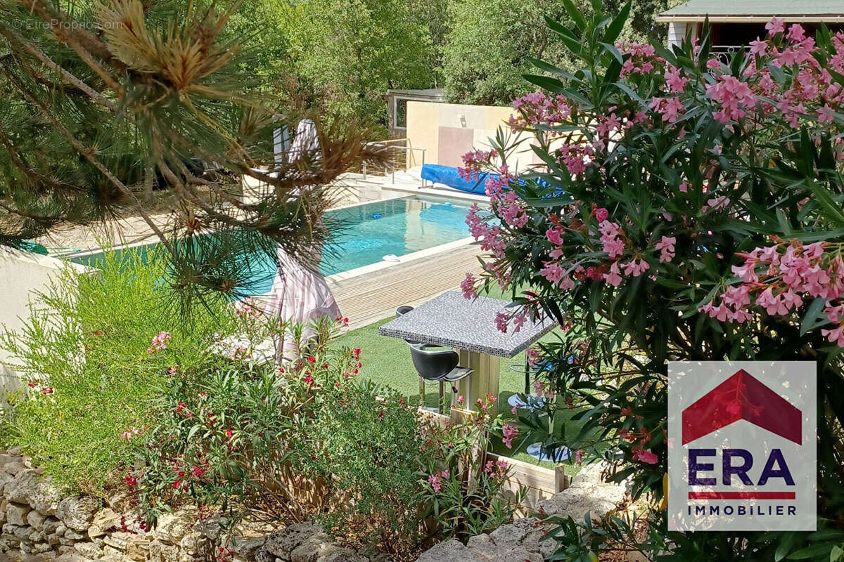 Maison à SAINT-PAUL-TROIS-CHATEAUX