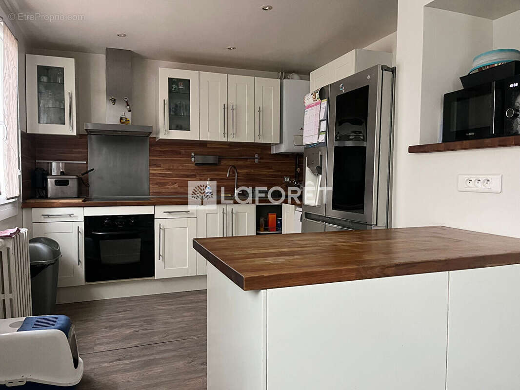 Maison à BALAGNY-SUR-THERAIN