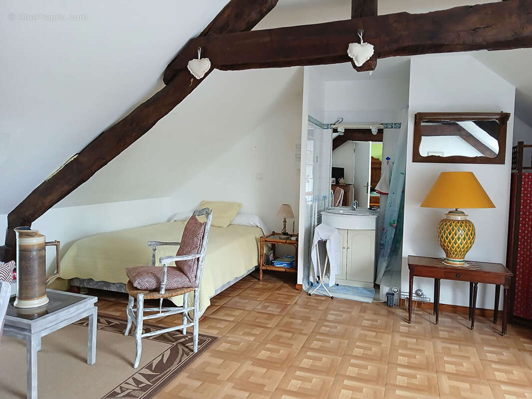 Maison à SAINT-GUYOMARD
