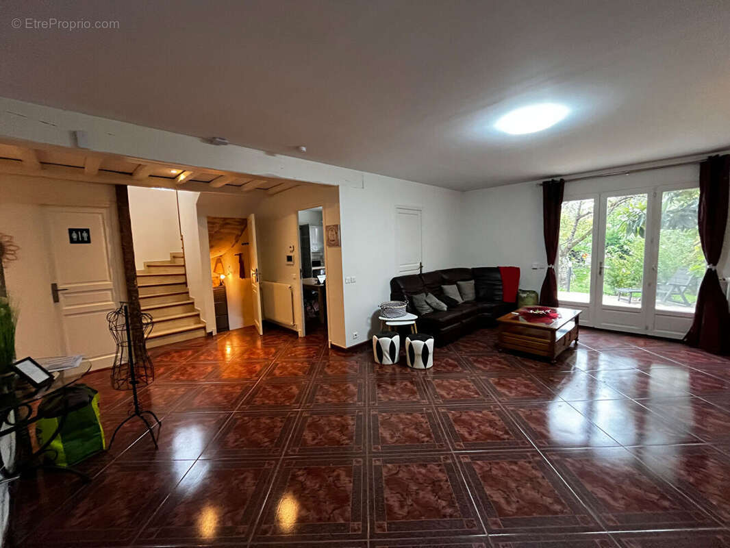 Maison à PIERREFITTE-SUR-SEINE