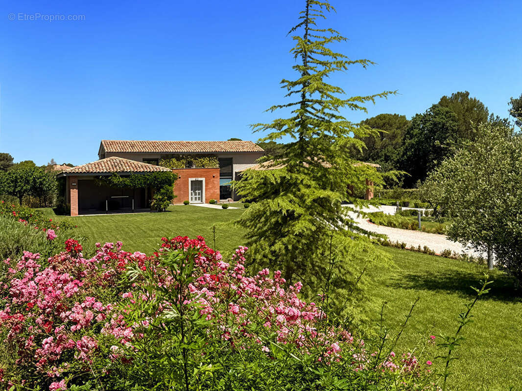 Autre à BOUC-BEL-AIR