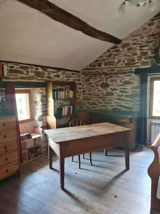 Maison à MOLEZON