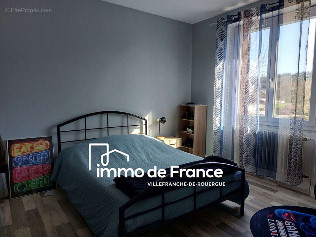 Maison à VILLEFRANCHE-DE-ROUERGUE