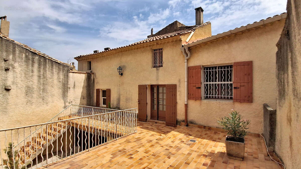 Maison Domazan 5 pièce(s) 130 m2 - photo 13