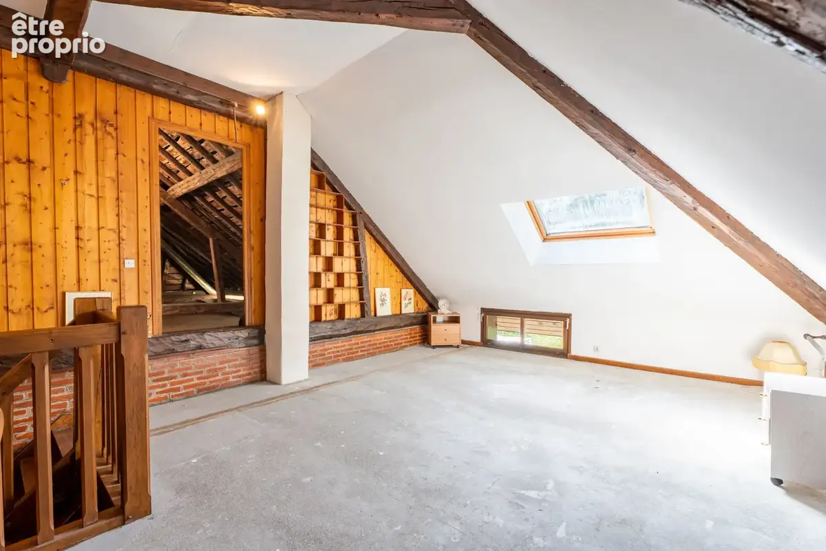 Le Noyer - Ferme rénovée de caractère - potentiel de 336m2 habitable - 2.630m2 de terrain plat - photo 24
