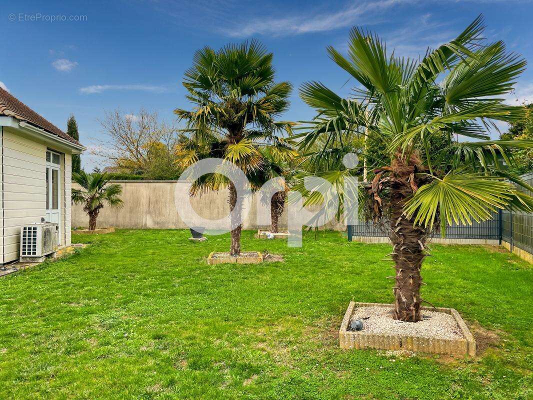 Maison à LA FORET-DU-PARC