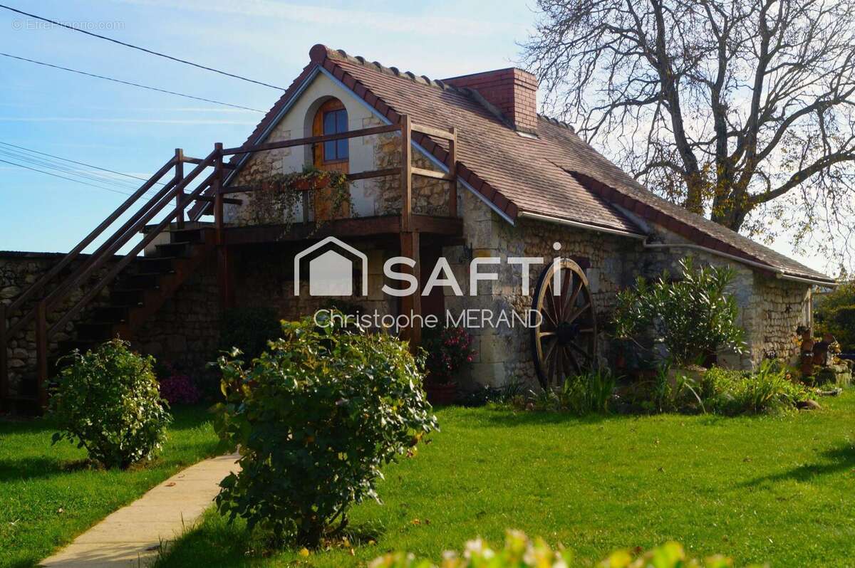 Photo 9 - Maison à DANGE-SAINT-ROMAIN