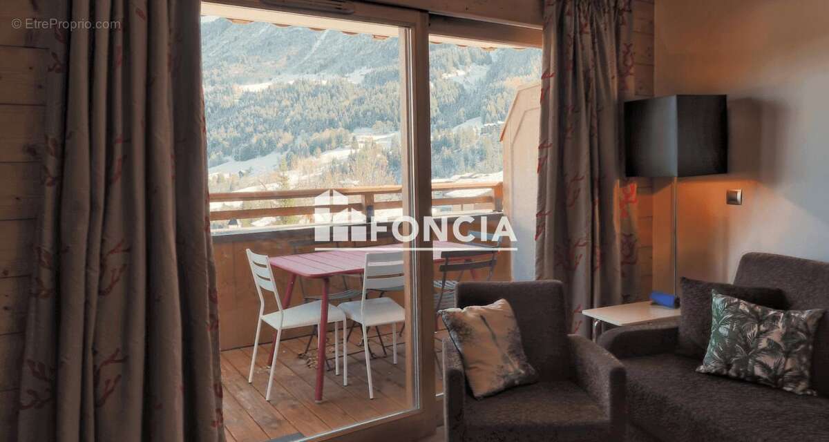 Appartement à LES AVANCHERS-VALMOREL