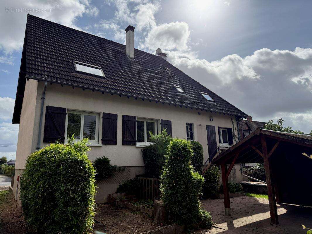 Maison à SAINT-DENIS-EN-VAL