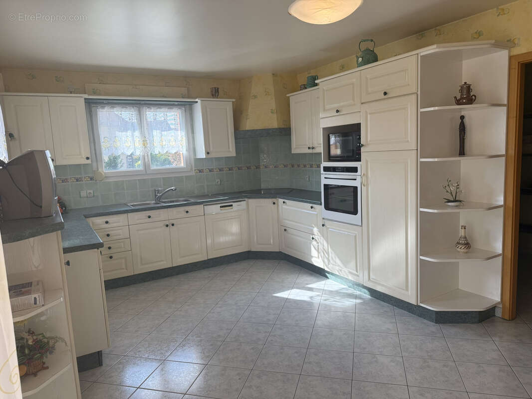 Maison à VOUJEAUCOURT