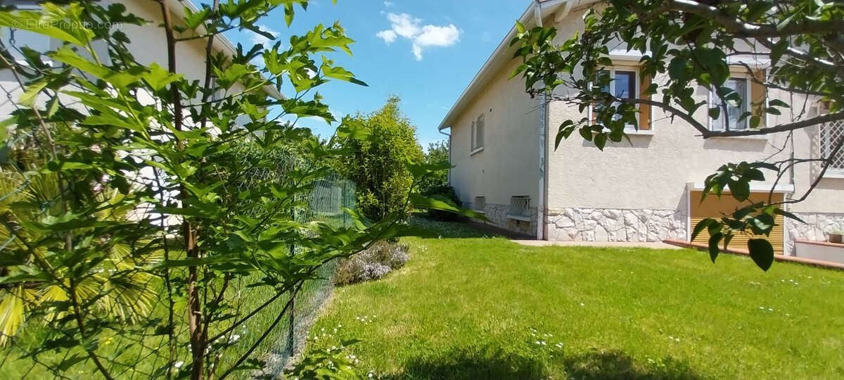 Maison à LE PASSAGE