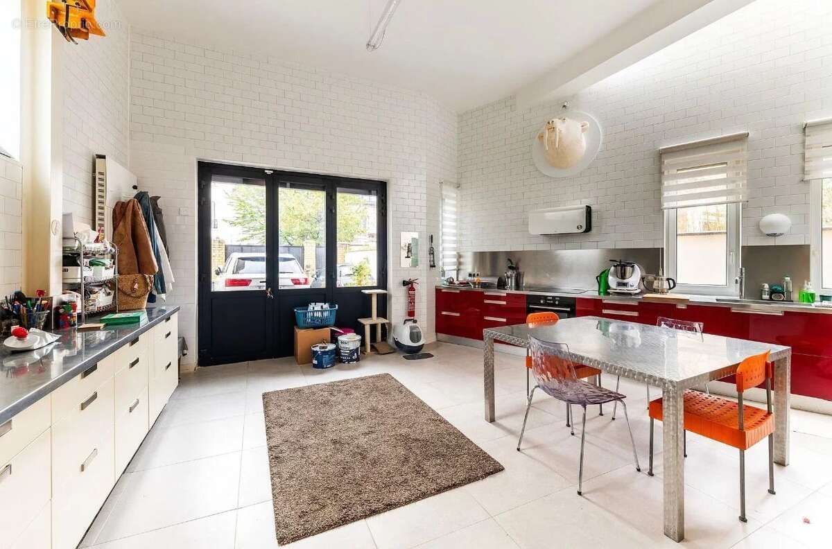 Maison à IVRY-SUR-SEINE